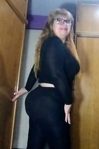 a aged and giant chick is showing her rectum to him